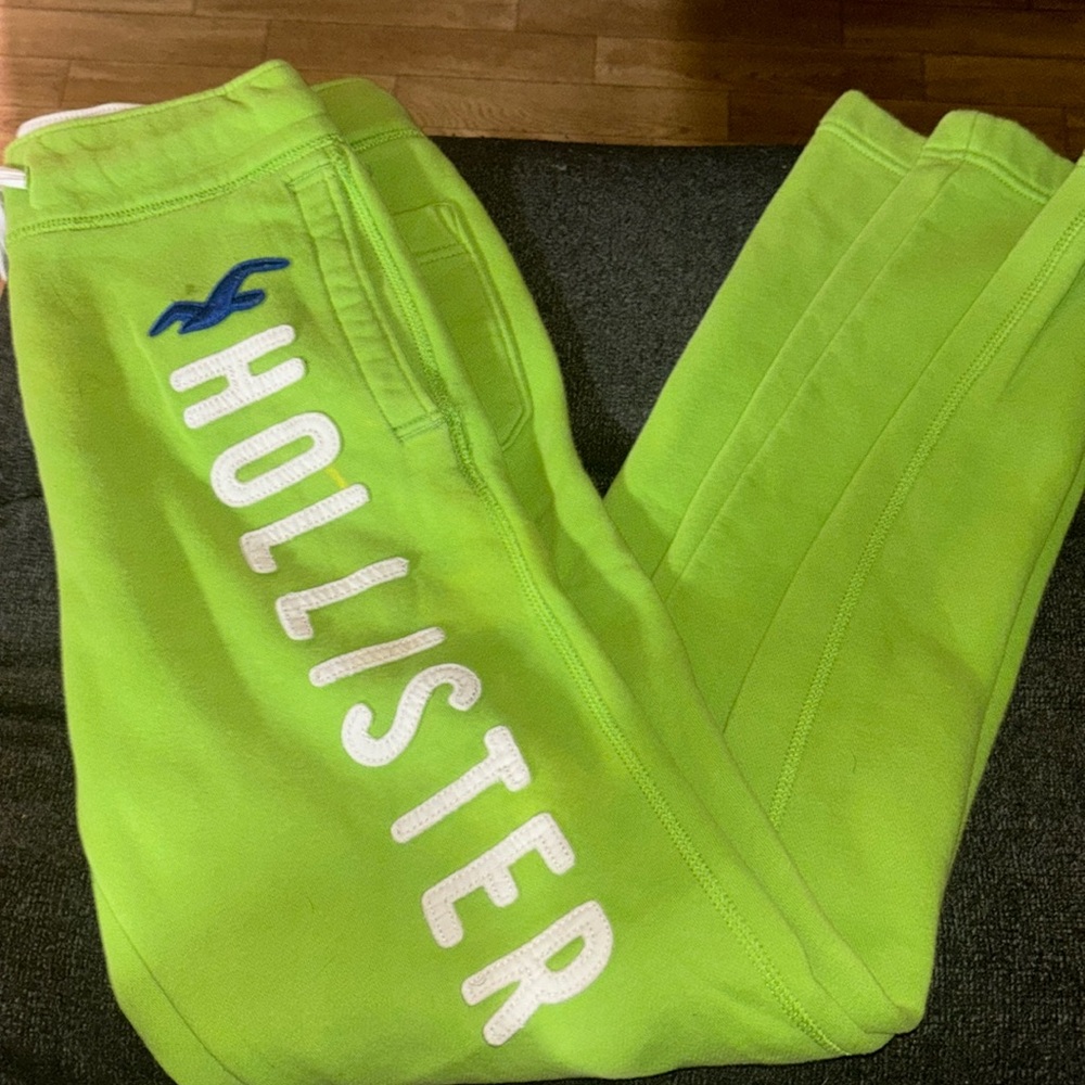 Green Hollister Sweatpants